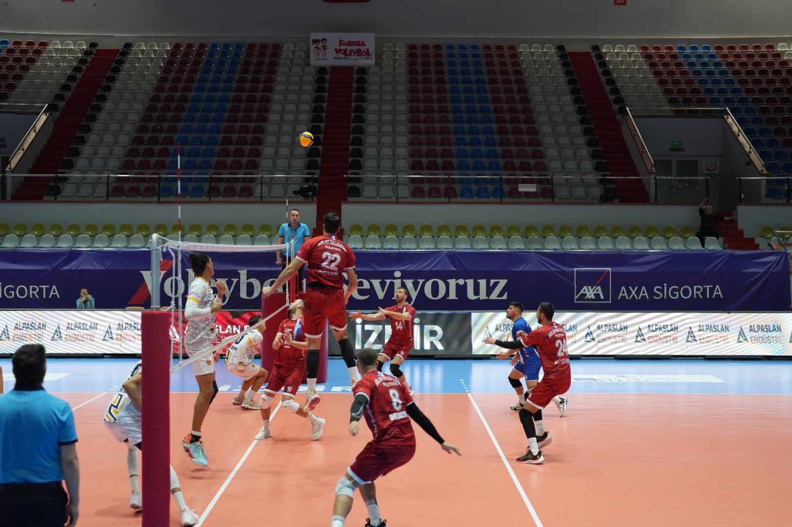 Milas Belediyespor Sezonun İlk Yarısını Lider Tamamladı TVF Alpaslan Endüstri Erkekler 1.Lig A Grubu’nda ligin ilk yarısı