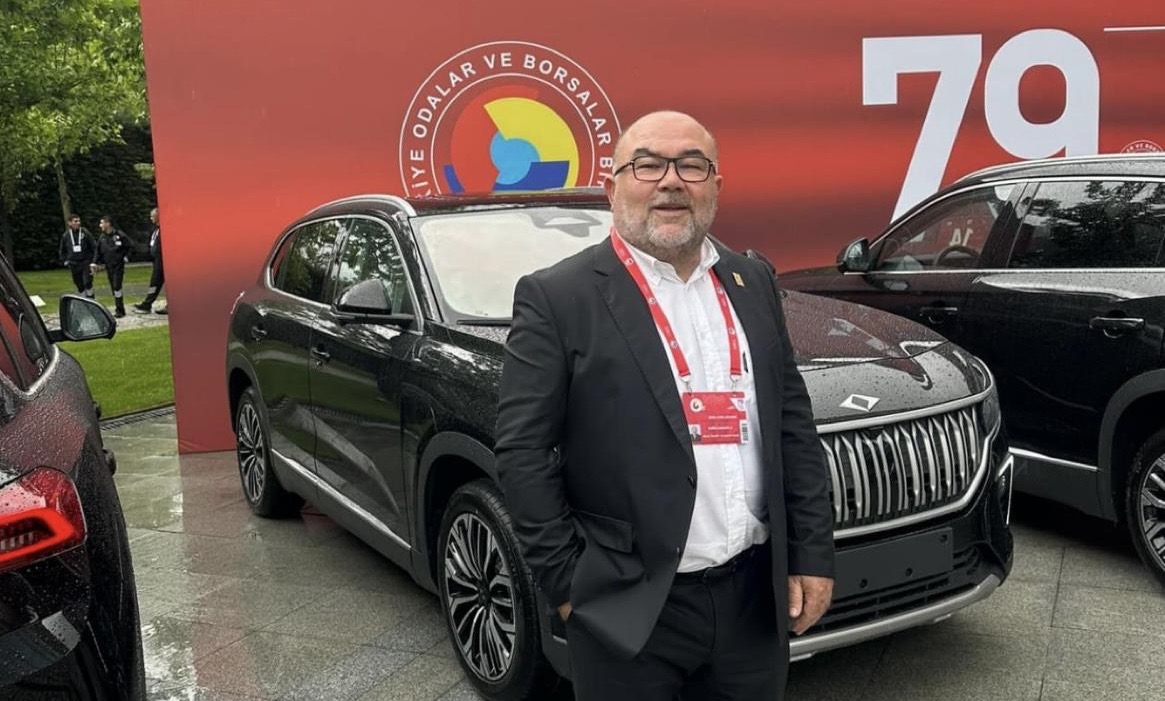 AK Parti üyesi ve MİTSO Meclis Üyesi olarak görev yapan