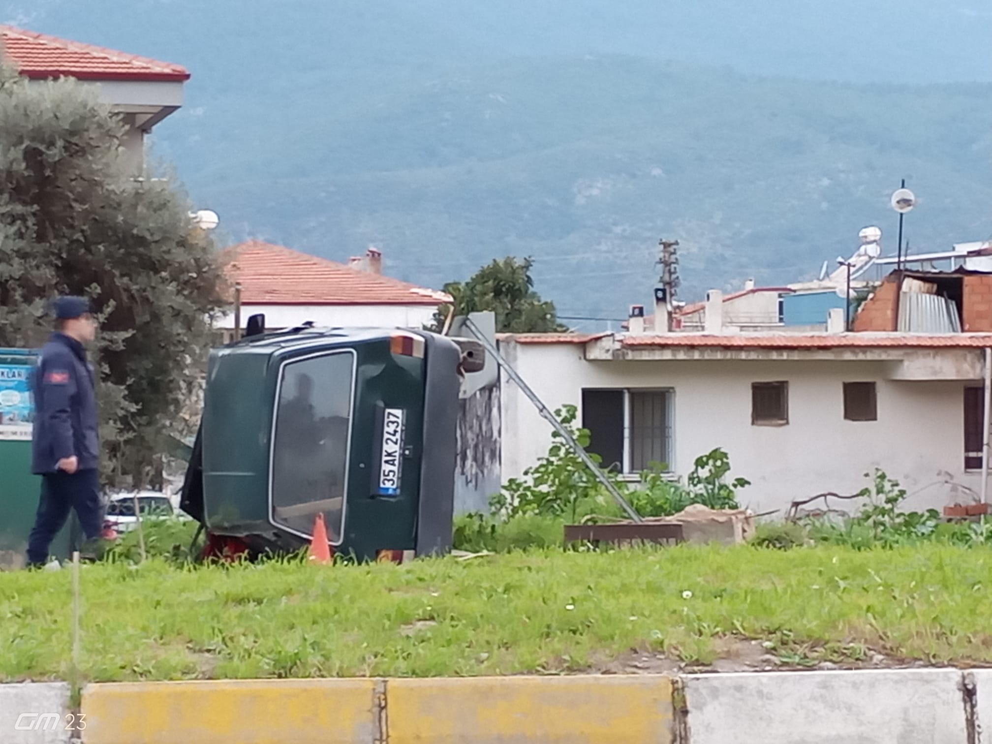 Muğla’nın Milas ilçesinde meydana gelen kaza ucuz atlatıldı.