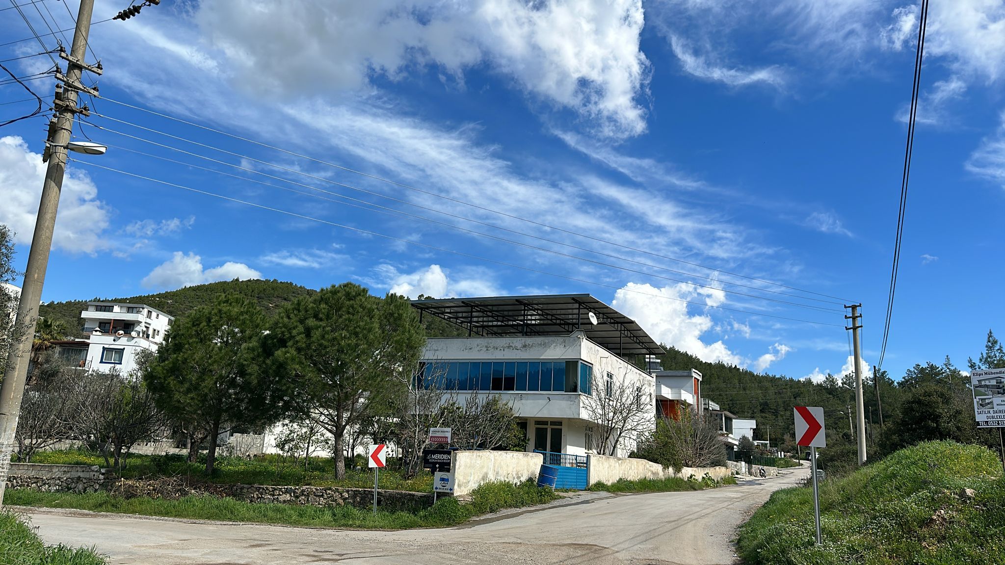 Muğla'nın Milas ilçesine bağlı Meşelik Mahallesi Kuyucak Mevkiinde yaşayan köy