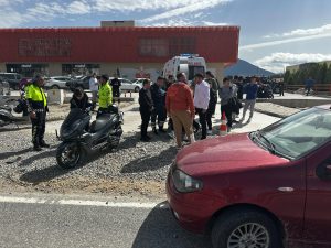 Muğla’nın Milas ilçesinde otomobil ile motosiklet çarpıştı. Kazada motosiklette bulunan