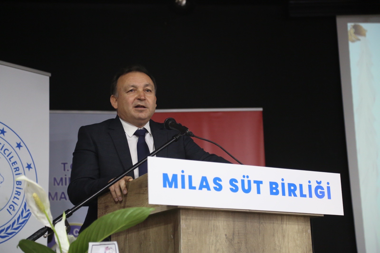 Milas Süt Birliği Olağan Mali Genel Kurul Toplantısı’ndaki konuşmasında üreticilerin