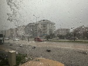 Meteoroloji Genel Müdürlüğü, Muğla bölgesinde gök gürültülü sağanak yağışın beklendiğini