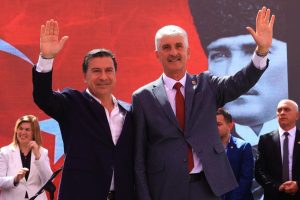 CHP Muğla Büyükşehir Belediye Başkanı adayı Ahmet Aras, seçim çalışmalarını