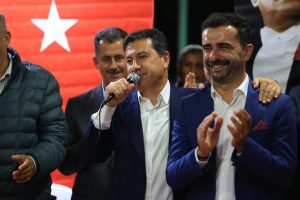 CHP Muğla Büyükşehir Belediye Başkanı adayı Ahmet Aras, seçim çalışmalarını&nbsp;Seydikemer’de&nbsp;sürdürdü.