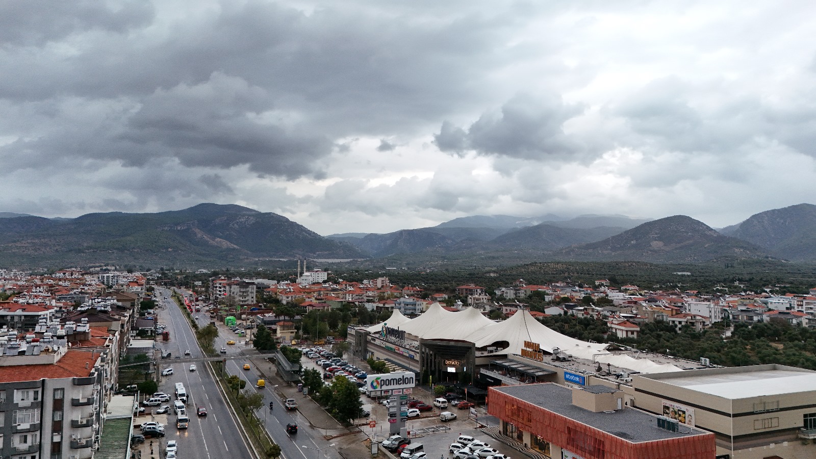 AFAD’dan Milas’a Turuncu Kodlu Uyarı: Şiddetli Sağanak Yağış Bekleniyor! Afet ve Acil Durum Yönetimi Başkanlığı (AFAD) tarafından yapılan açıklamaya