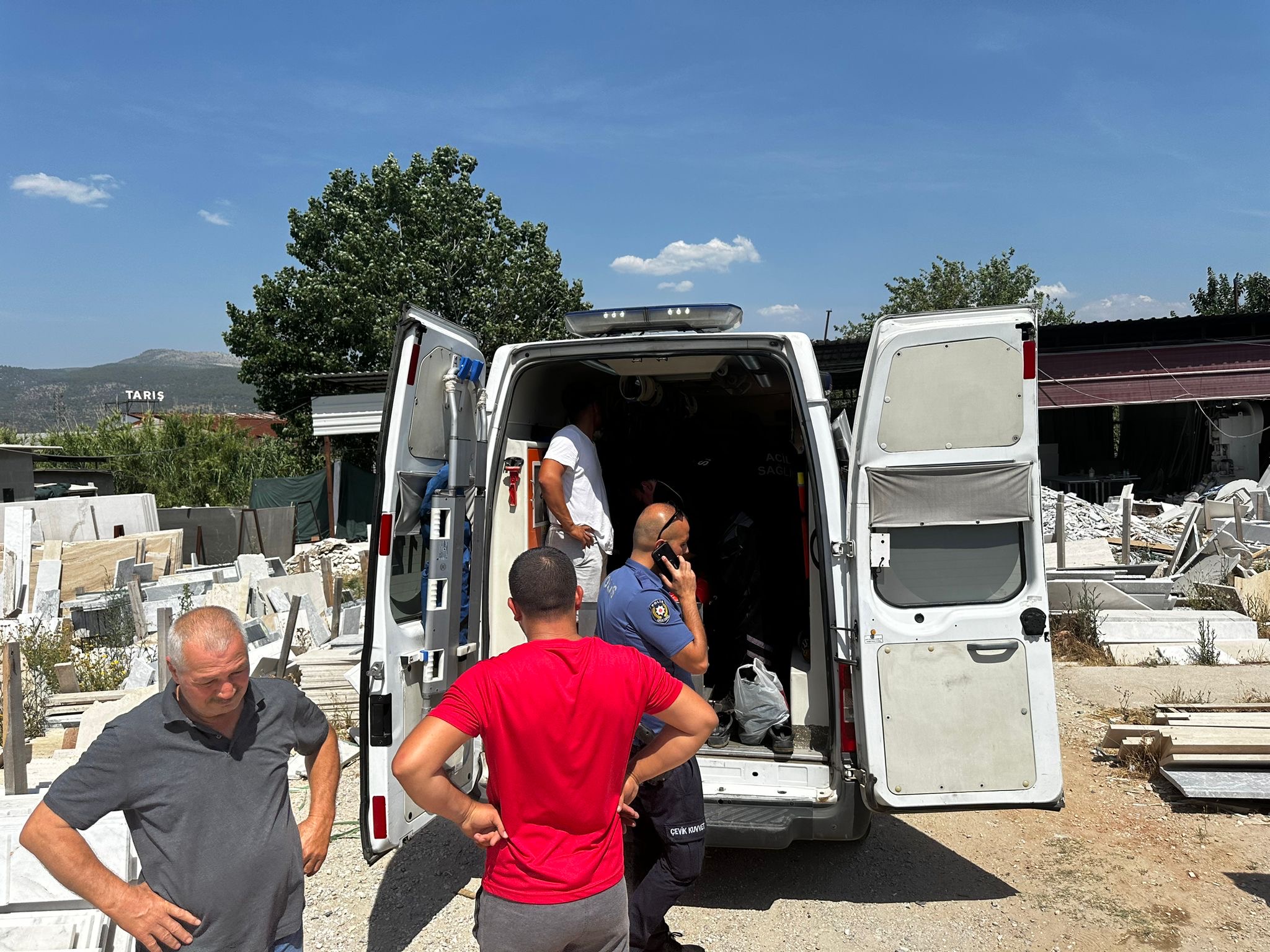 Muğla’nın Milas ilçesinde, Labranda Bulvarı’nda faaliyet gösteren bir mermer işletmesinde