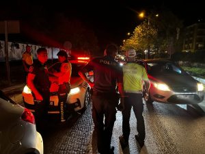 Olay, Milas ilçesinde akşam saatlerinde meydana geldi. Edinilen bilgiye göre,