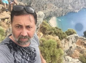 Milas’ta uzun yıllardır muhasebecilik yapan Hasan Kanber, geçirdiği sağlık sorunu