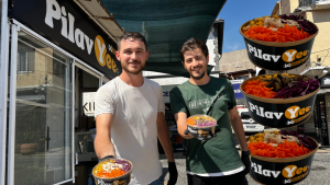 Milas, Cumhuriyet Caddesi’nde Ziraat Bankası’nın yan tarafında yeni bir lezzet