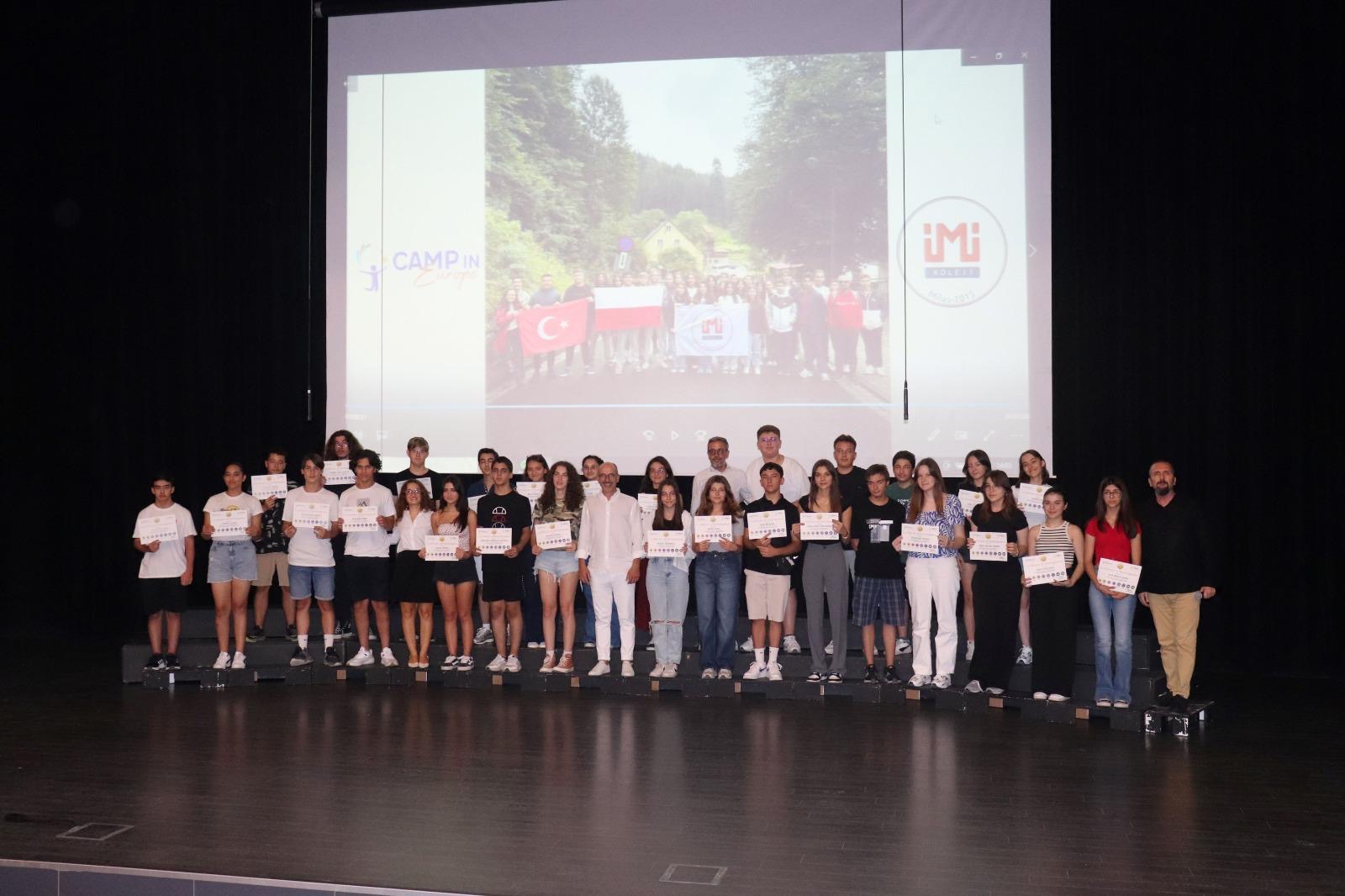 İMİ Koleji Anadolu Lisesi’nin 37 kişilik öğrenci grubu, Temmuz ayında