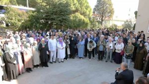 Diyanet İşleri Başkanlığı organizasyonunda umre ibadetini yerine getirecek olan vatandaşlar,