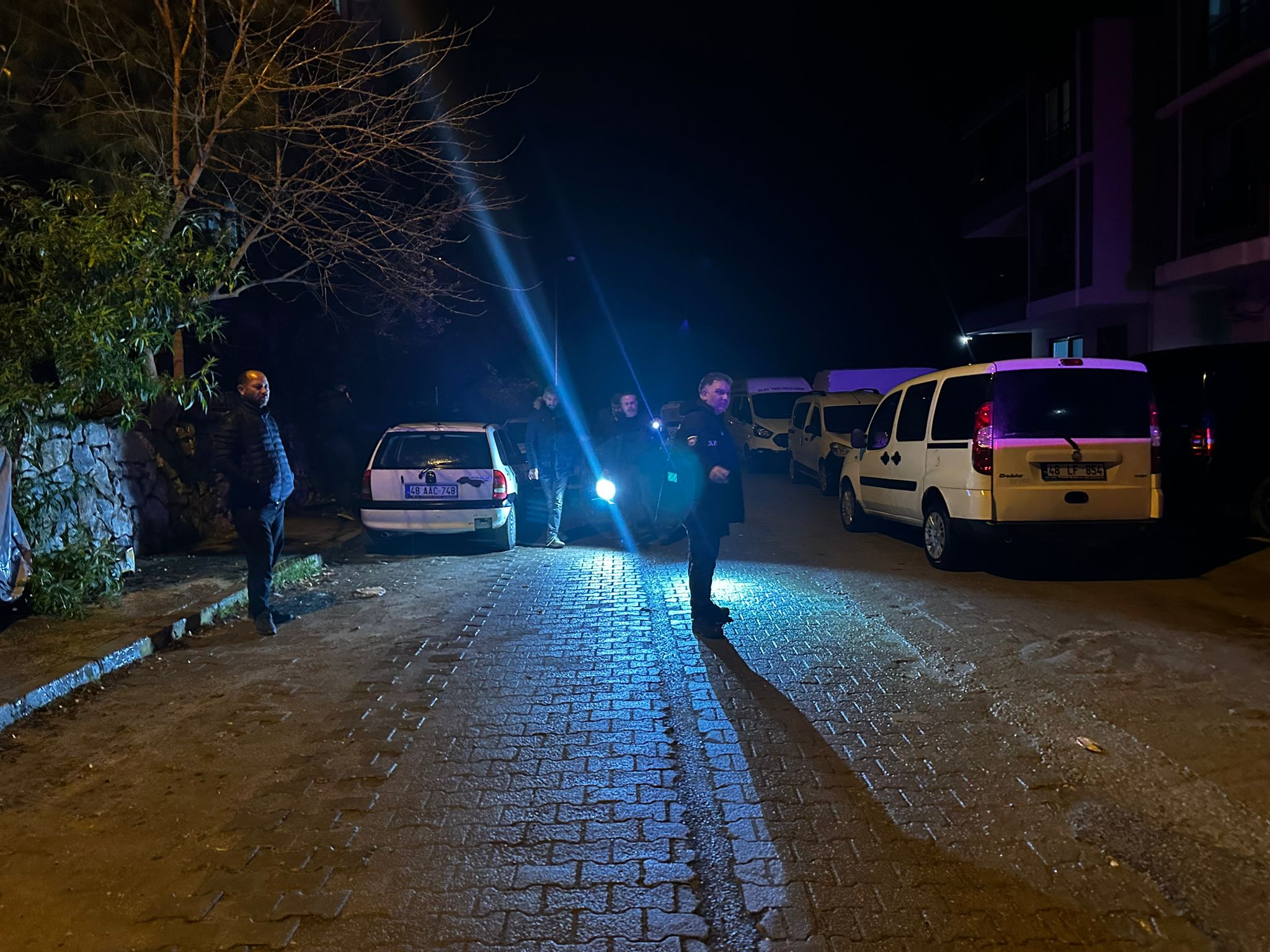 Muğla’nın Milas ilçesi, Gümüşkesen Caddesi Begonvil Sokak Boğazkent mevkiinde bir