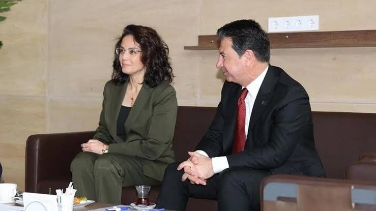 Muğla Büyükşehir Belediye Başkanı Ahmet Aras ile Menteşe Belediye Başkanı