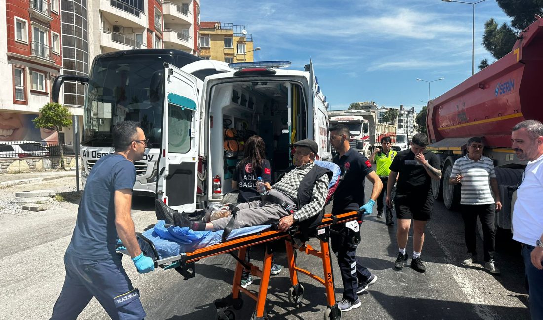 Milas’ta Tır Kazası: Yaşlı Adamın Ayağı Ezildi Muğla’nın Milas ilçesinde meydana gelen trafik kazasında, karşıdan karşıya geçmeye