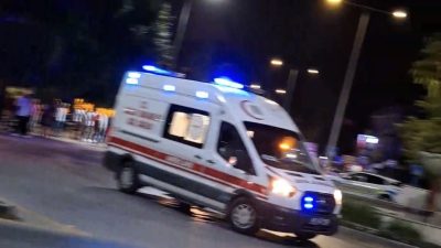 Muğla’nın Milas ilçesi Meydanı’nda iki grup arasında henüz bilinmeyen bir