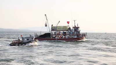 Muğla’da 2025-2026 su ürünleri av sezonu Milas Güllük’te düzenlenen törenle