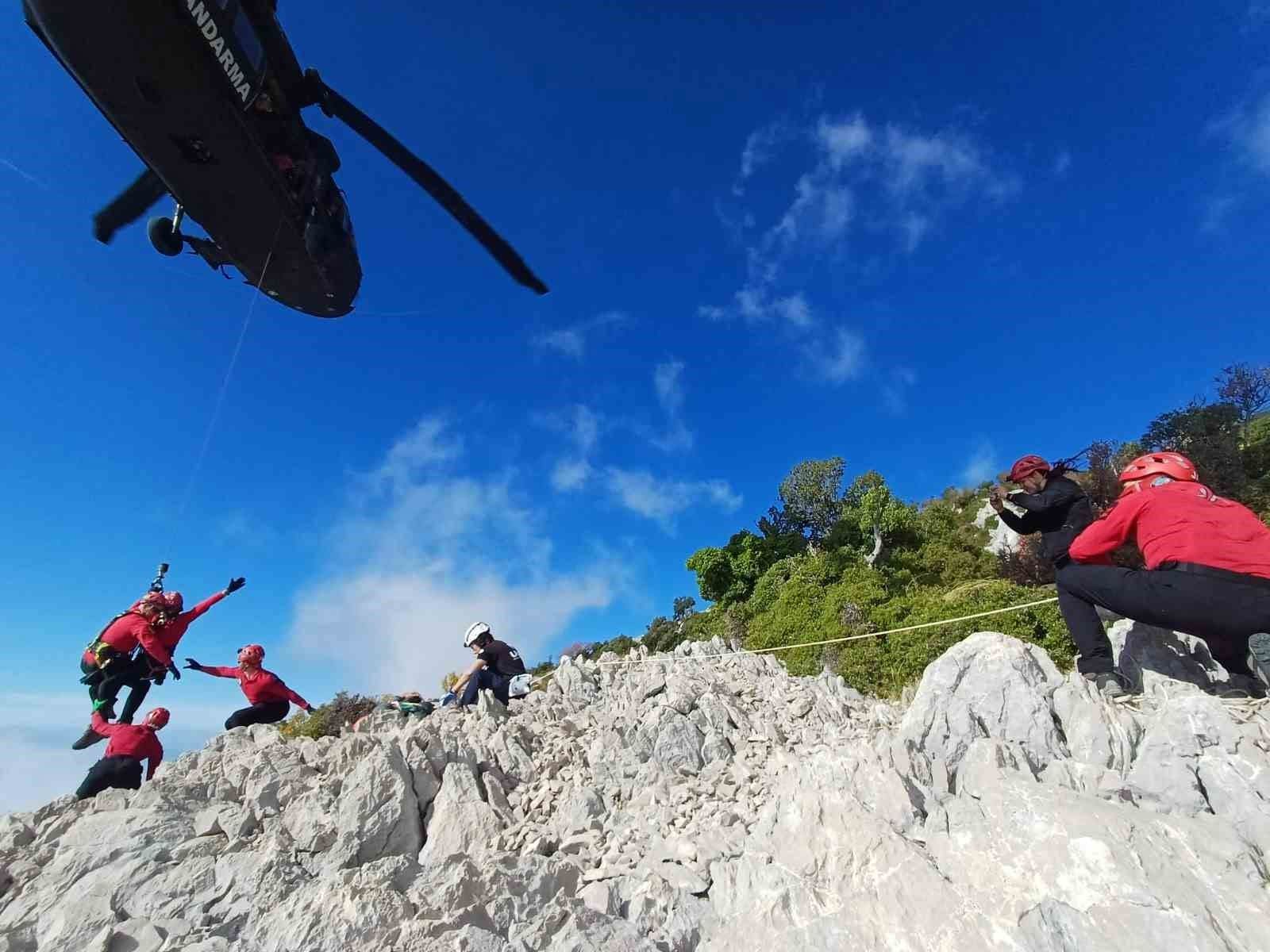 Muğla’nın Fethiye ilçesinde düzenlenen Uluslararası Fethiye-Ölüdeniz Hava Oyunları Festivali sırasında