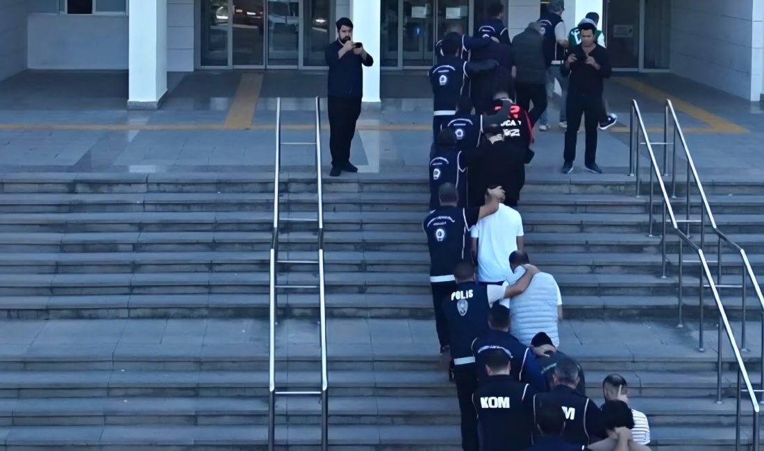 Bodrum’daki Göçmen Faciasında 9 Kişi Tutuklandı Muğla’nın Bodrum ilçesinde 16 göçmen ve 1 göçmen kaçakçısının hayatını